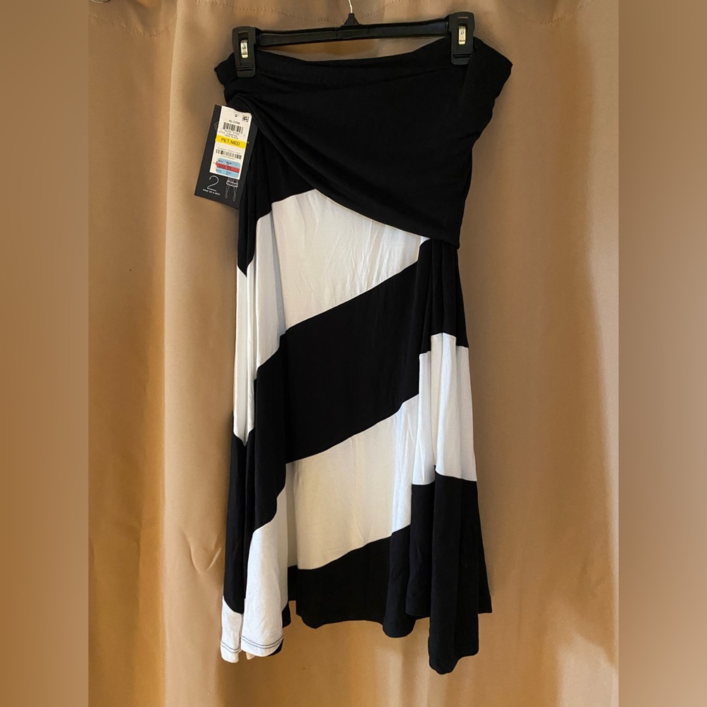 INC Black / White Convertible Dress / Skirt
